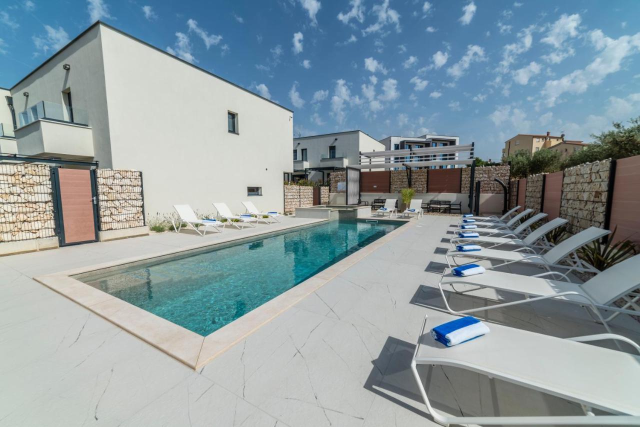 Pinna Residence - Datul Pula Exterior foto